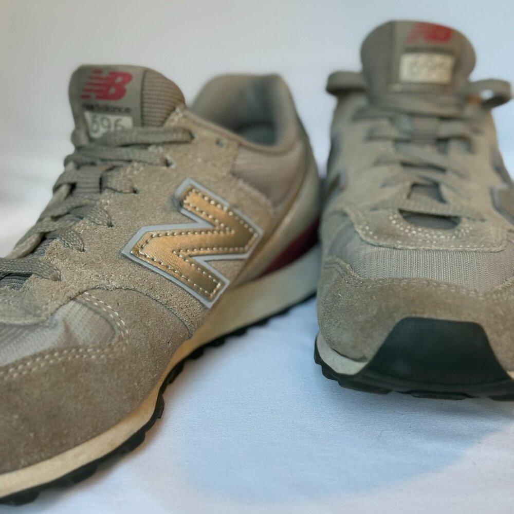 New Balance Women's 696 Casual Sneaker, Grey and Burgundy, Size 8, EU 39